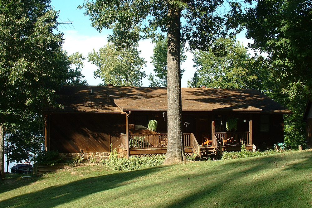 Lakeside Cabin